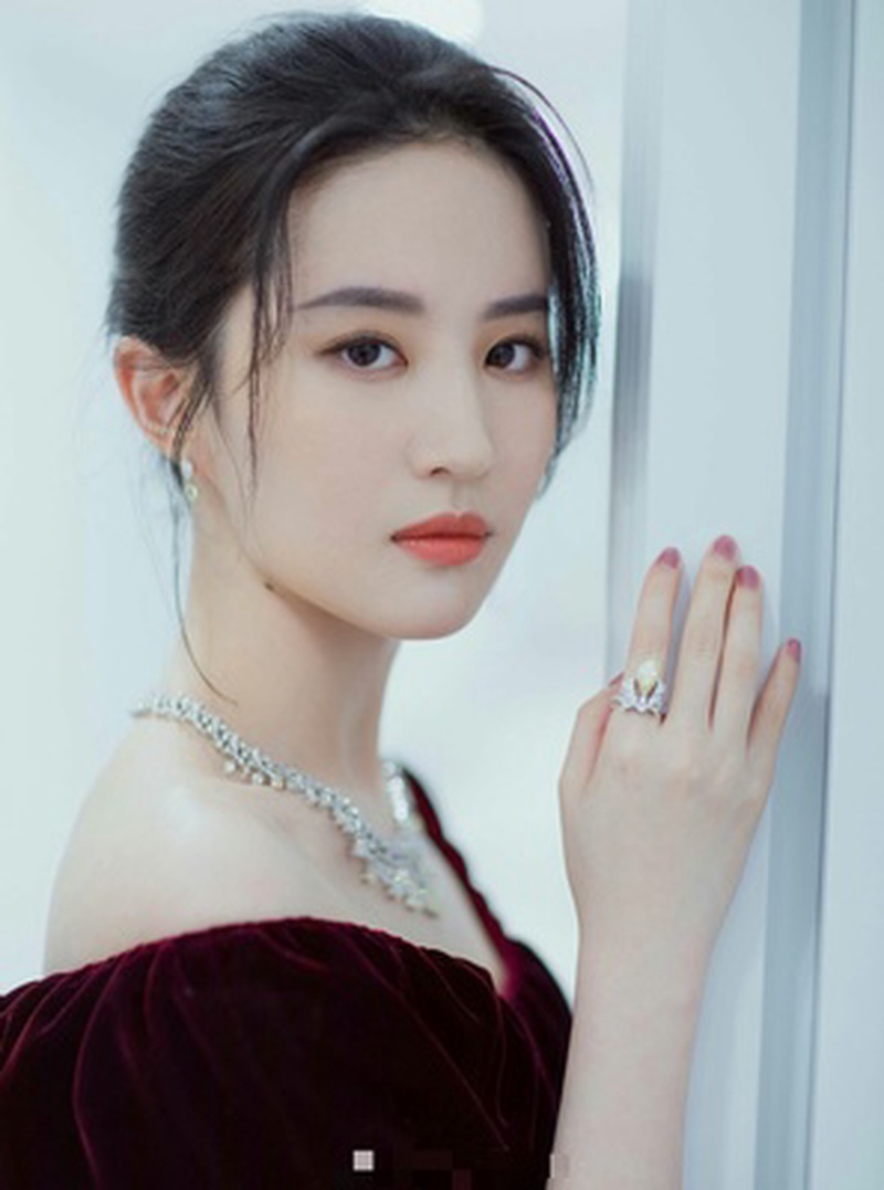刘亦菲