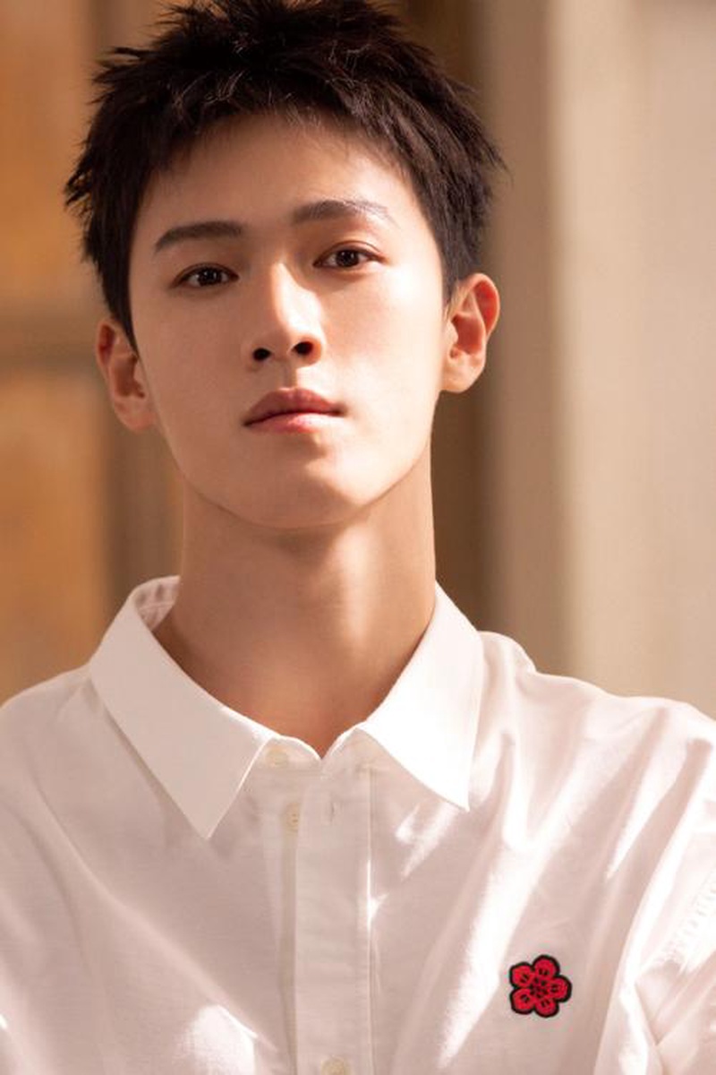李昀锐